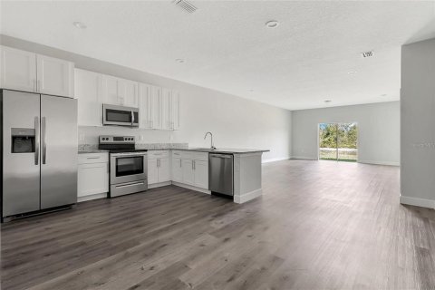 Apartamento en alquiler en Port Charlotte, Florida, 3 dormitorios, 128.11 m2 № 1883926 - foto 3