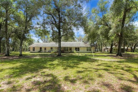 Villa ou maison à vendre à Lady Lake, Floride: 6 chambres, 348.57 m2 № 1886023 - photo 10