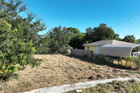 Land in Merrit Island, Florida № 2103043 - photo 7