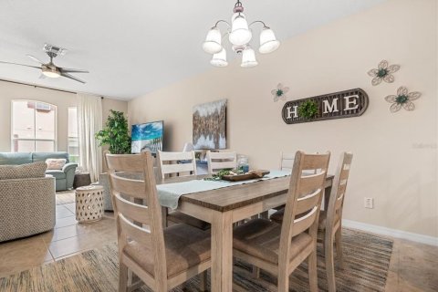 Adosado en venta en Orlando, Florida, 3 dormitorios, 181.72 m2 № 1872779 - foto 7
