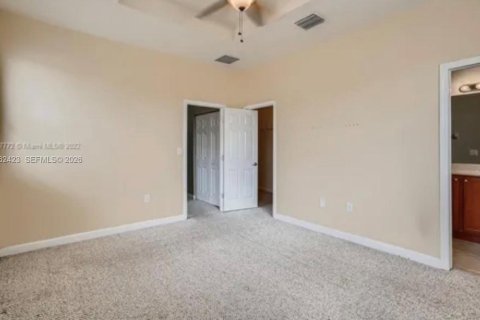 Townhouse in Cutler Bay, Florida 2 bedrooms, 135.45 sq.m. № 2261583 - photo 10