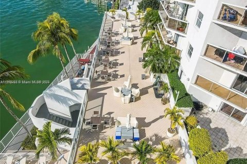Copropriété à louer à Miami Beach, Floride: 2 chambres, 89.09 m2 № 1897014 - photo 24