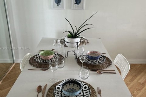 Copropriété à louer à Miami Beach, Floride: 2 chambres, 89.09 m2 № 1897014 - photo 9