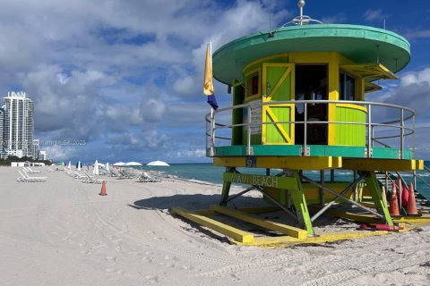 Copropriété à louer à Miami Beach, Floride: 2 chambres, 89.09 m2 № 1897014 - photo 25