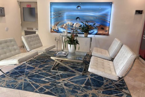 Copropriété à louer à Miami Beach, Floride: 2 chambres, 89.09 m2 № 1897014 - photo 23