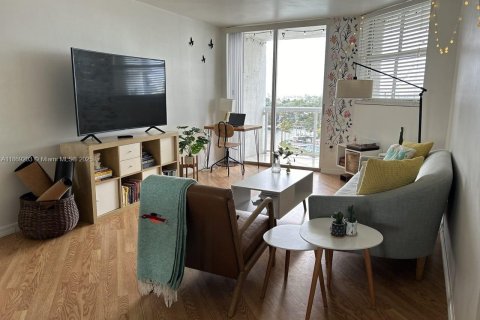 Copropriété à louer à Miami Beach, Floride: 2 chambres, 89.09 m2 № 1897014 - photo 7