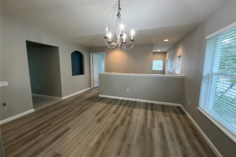 Condo in Sanford, Florida, 2 bedrooms  № 1903406 - photo 18