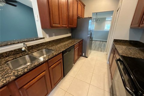 Condo in Sanford, Florida, 2 bedrooms  № 1903406 - photo 3
