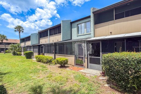 Copropriété à vendre à Winter Haven, Floride: 2 chambres, 123.93 m2 № 2237445 - photo 26