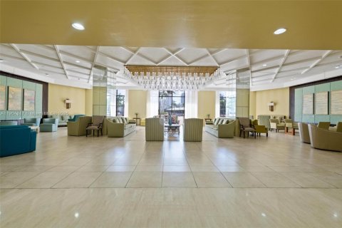 Condo in Miami Beach, Florida, 1 bedroom  № 1954986 - photo 22