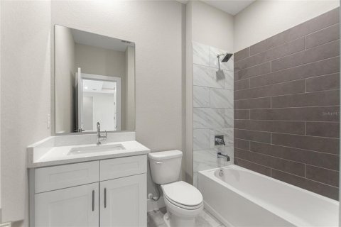 Casa en alquiler en North Port, Florida, 4 dormitorios, 159.51 m2 № 1632025 - foto 19