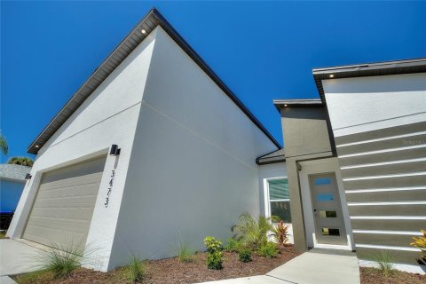 Casa en alquiler en North Port, Florida, 4 dormitorios, 159.51 m2 № 1632025 - foto 7