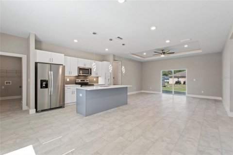 Casa en alquiler en North Port, Florida, 4 dormitorios, 159.51 m2 № 1632025 - foto 10
