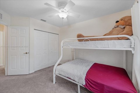 House in Fort Myers, Florida 3 bedrooms, 151.34 sq.m. № 1741533 - photo 24