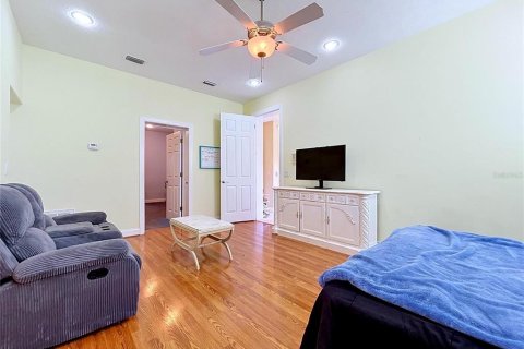 House in Inverness, Florida 4 bedrooms, 418.52 sq.m. № 2198266 - photo 27
