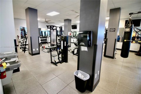 Copropriété à vendre à Hollywood, Floride: 54.81 m2 № 1935163 - photo 16