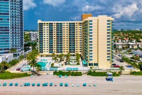 Copropriété à vendre à Hollywood, Floride: 54.81 m2 № 1935163 - photo 14