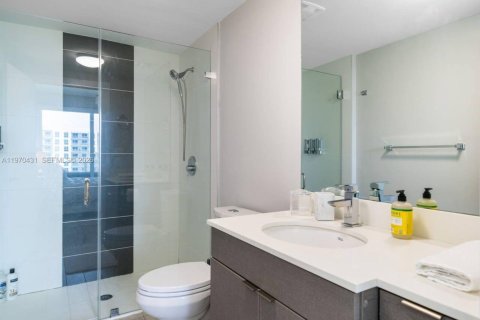 Copropriété à louer à Miami, Floride: 2 chambres, 75.62 m2 № 2031434 - photo 19