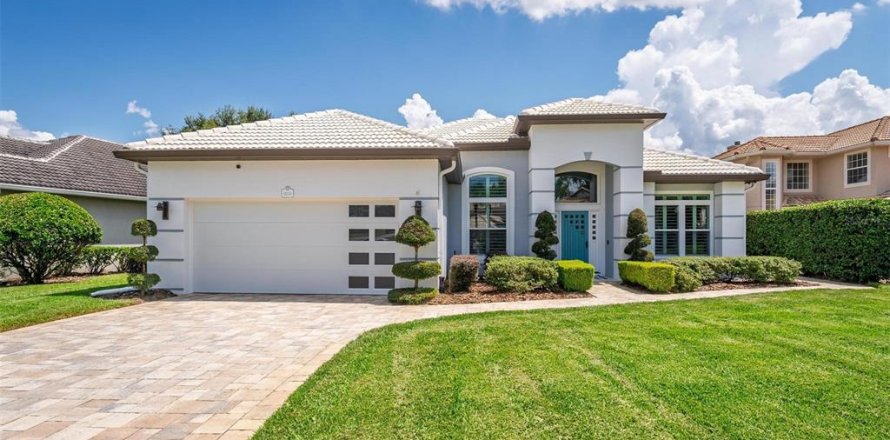 House in Winter Garden, Florida 3 bedrooms, 175.77 sq.m. № 1914885