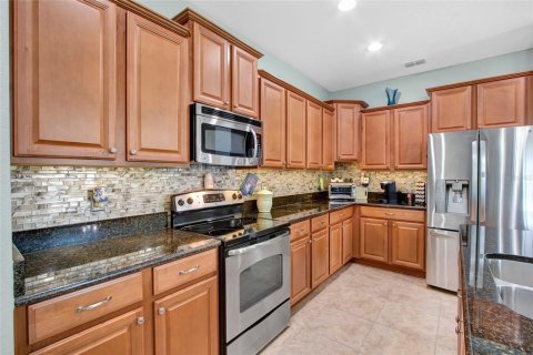 House in Clermont, Florida 3 bedrooms, 186.36 sq.m. № 1786335 - photo 8