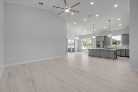 Casa en venta en Oxford, Florida, 3 dormitorios, 176.51 m2 № 1880978 - foto 11