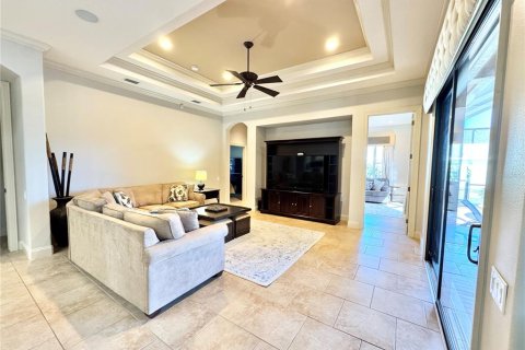 House in Dunnellon, Florida 4 bedrooms, 301.56 sq.m. № 1564756 - photo 3