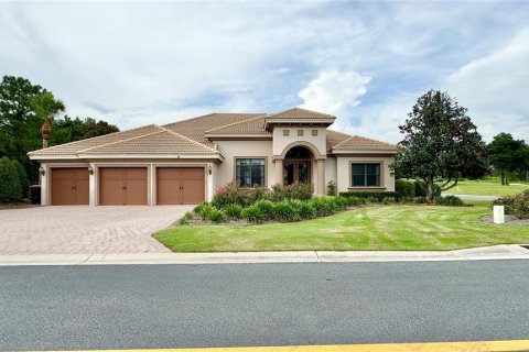 House in Dunnellon, Florida 4 bedrooms, 301.56 sq.m. № 1564756 - photo 2
