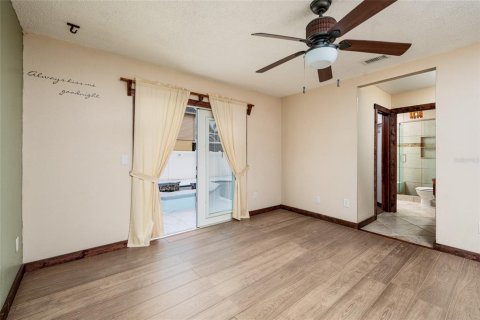 Casa en venta en Pinellas Park, Florida, 3 dormitorios, 137.87 m2 № 1904815 - foto 20