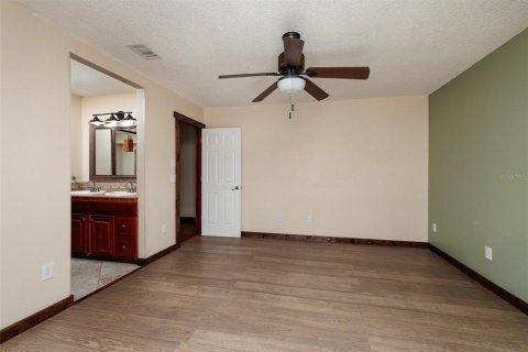 Casa en venta en Pinellas Park, Florida, 3 dormitorios, 137.87 m2 № 1904815 - foto 21