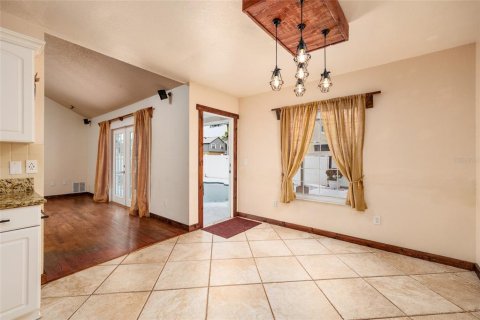 Casa en venta en Pinellas Park, Florida, 3 dormitorios, 137.87 m2 № 1904815 - foto 14