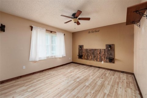 Casa en venta en Pinellas Park, Florida, 3 dormitorios, 137.87 m2 № 1904815 - foto 26