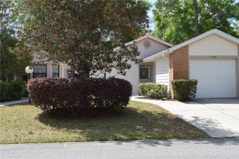 Casa en venta en Ocala, Florida, 2 dormitorios, 112.04 m2 № 1777930 - foto 2