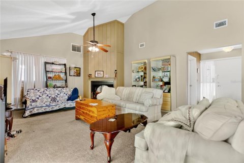 Casa en venta en Casselberry, Florida, 3 dormitorios, 124.21 m2 № 1913118 - foto 4