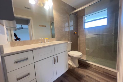 House in Cape Coral, Florida 2 bedrooms, 114.18 sq.m. № 1819610 - photo 12