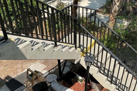 Condo in Kenneth City, Florida, 1 bedroom  № 1682951 - photo 24