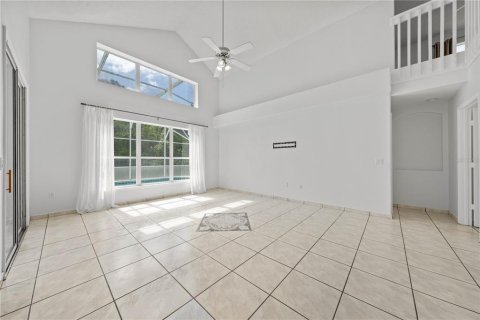 House in Orlando, Florida 3 bedrooms, 208.29 sq.m. № 1735557 - photo 15