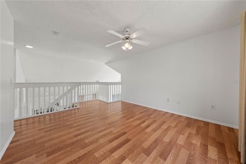 House in Orlando, Florida 3 bedrooms, 208.29 sq.m. № 1735557 - photo 29