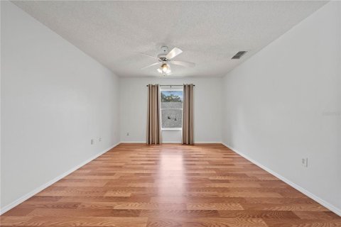House in Orlando, Florida 3 bedrooms, 208.29 sq.m. № 1735557 - photo 30