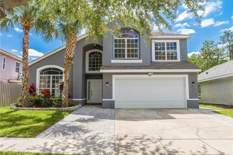 House in Orlando, Florida 3 bedrooms, 208.29 sq.m. № 1735557 - photo 1