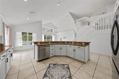 House in Orlando, Florida 3 bedrooms, 208.29 sq.m. № 1735557 - photo 9