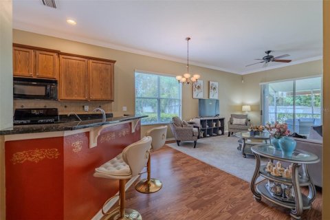 Villa ou maison à vendre à Wesley Chapel, Floride: 2 chambres, 135.17 m2 № 2216106 - photo 26