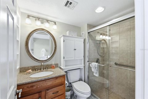 Condo in Sarasota, Florida, 2 bedrooms № 2156193 - photo 24