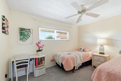 Condo in Sarasota, Florida, 2 bedrooms № 2156193 - photo 17