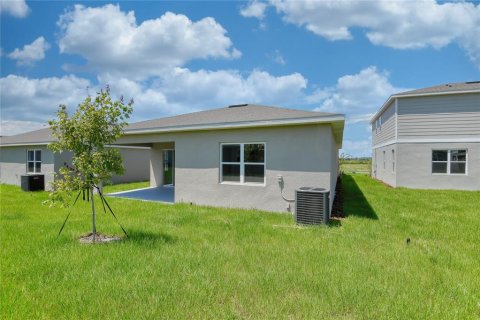 Casa en venta en Winter Haven, Florida, 4 dormitorios, 178.28 m2 № 1754449 - foto 17