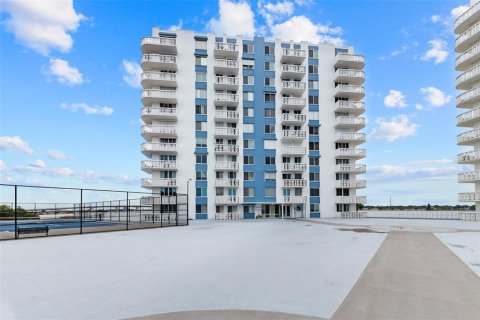 Copropriété à vendre à Daytona Beach, Floride: 1 chambre, 112.41 m2 № 1852828 - photo 8