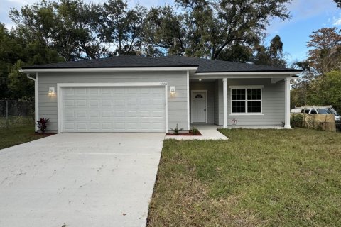 House in Jacksonville, Florida 4 bedrooms, 148.74 sq.m. № 858081 - photo 1
