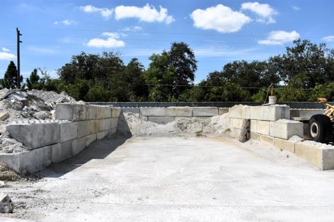 Commercial property in Port St. Lucie, Florida № 2393235 - photo 22