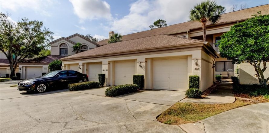 Condo in Palm Harbor, Florida, 2 bedrooms № 1559214