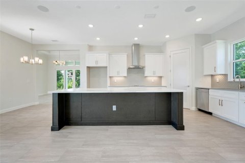 House in Palm Coast, Florida 4 bedrooms, 220.74 sq.m. № 1650911 - photo 18