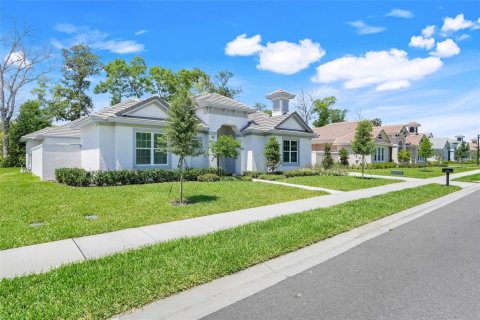House in Palm Coast, Florida 4 bedrooms, 220.74 sq.m. № 1650911 - photo 3